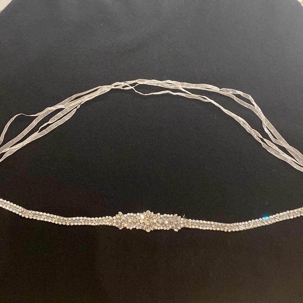 Wedding gown belt - Picture 7 of 11